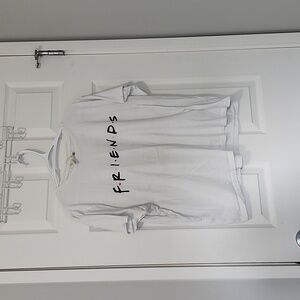 Friends graphic tshirt